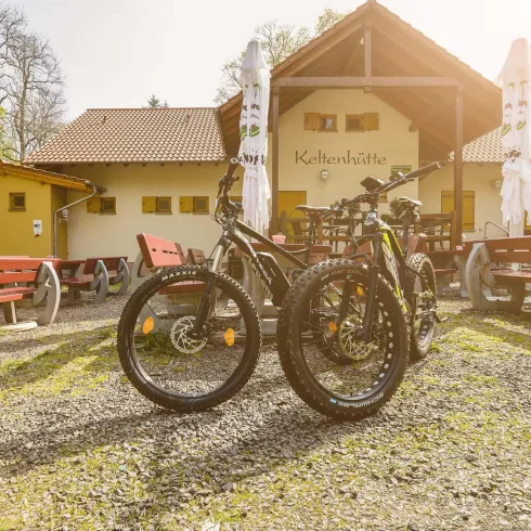 Keltenhütte (© Hotel-Restaurant Bastenhaus)