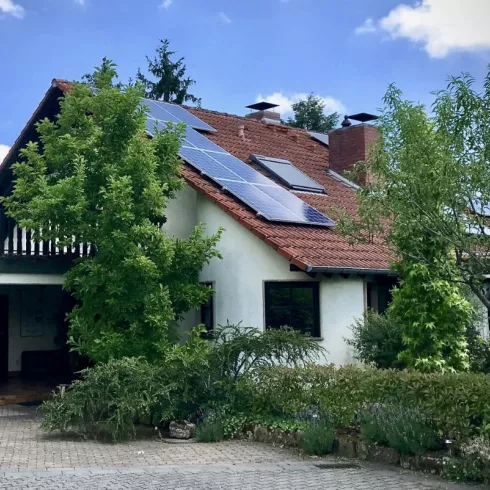 *Haus 1 *Haus 1