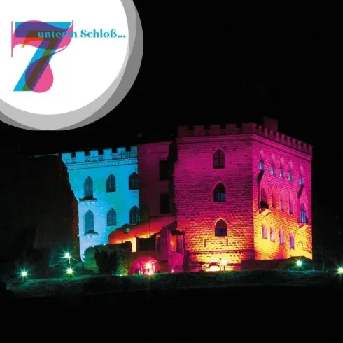 Sieben (+1) unterm Schloss (© Sieben (+1) unterm Schloss)