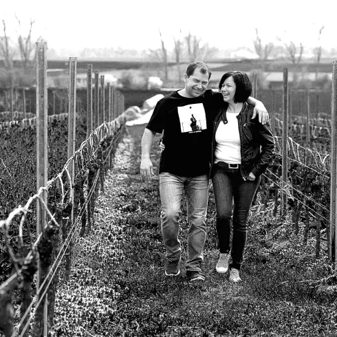 Patrick und Beate Lagas in den Reben