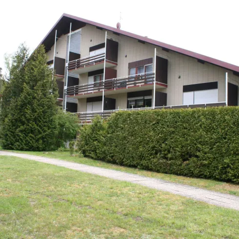 Hausansicht (© Archiv: Felsenland-Apartment)