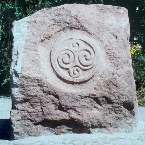 Steineprojekt-Jahreszeitenstein-Lambrecht (Pfalz)