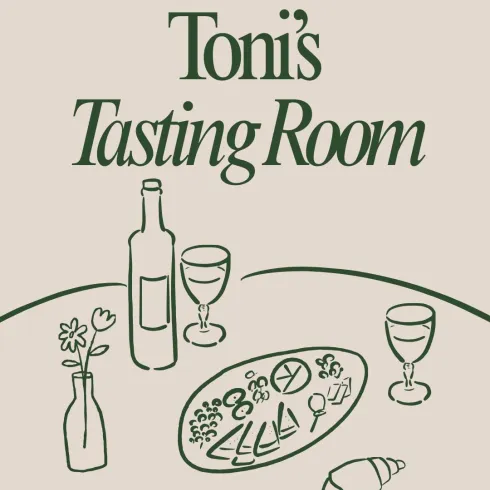 Eine Einladung zu einem Wein- und Verkostungs-Event. Im Vordergrund sind Weinflaschen, Gläser und ein Teller mit Snacks abgebildet.