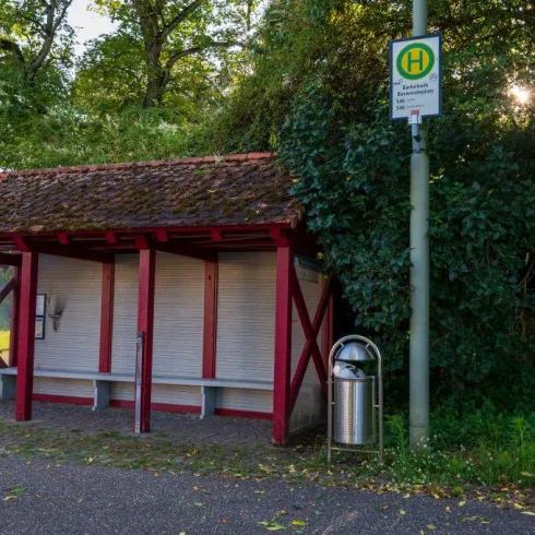 Bushaltestelle Buswendeplatz (© Tourismusverein SÜW Bad Bergzabern e.V.)