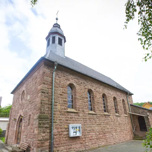 Kath. Kirche Olsbrücken, Ansicht 1 (© Pfarramt Otterberg)