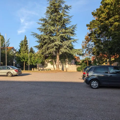 Parkplatz am Dorfgemeinschaftshaus