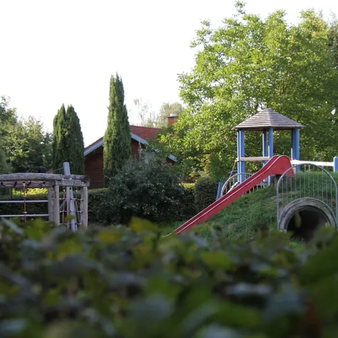 Spielplatz Kleinfischlingen (© Kuno Müller)