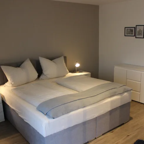 Schlafzimmer (© Inge Burkhart)