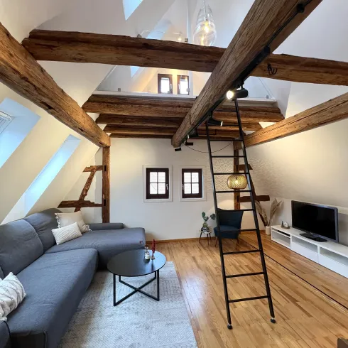 Wohnzimmer mit Galerie