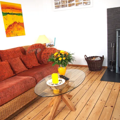 MG Wohnzimmer Sofa-Kaminofen