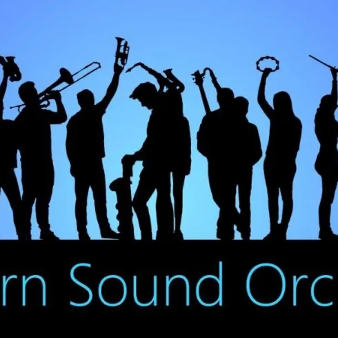 Eine Gruppe von Musikern mit verschiedenen Instrumenten steht im Silhouettenformat. Der Hintergrund ist blau, und der Schriftzug „Modern Sound Orchestra“ ist in hellerer Farbe angezeigt.