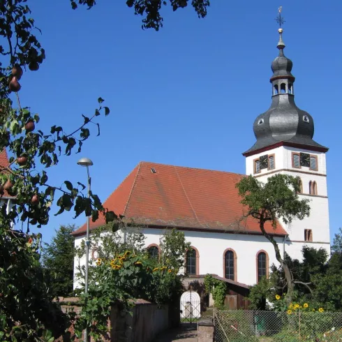 2006 09 08  Prot. Kirche Alsenborn mit Umgebung 06 (© Hans Buch)