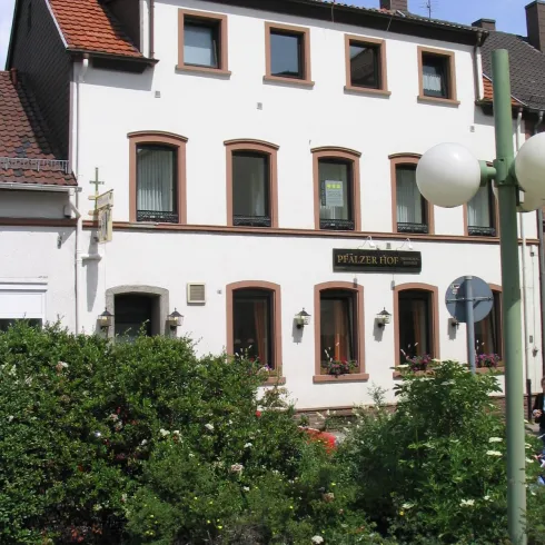 Pfälzerhof Ansicht (© Archiv VG Enkenbach-Alsenborn)