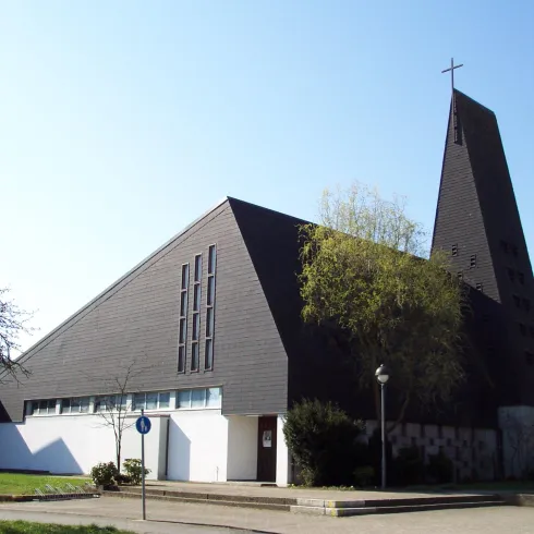 KatKirche_Alsenborn_001