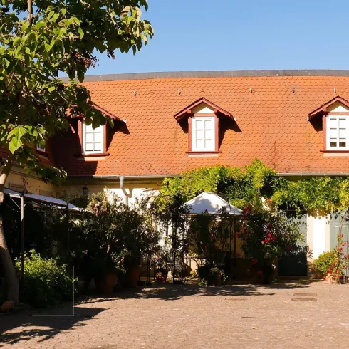 Altes Landhaus - Hofansicht (© Reibold-Niederauer)