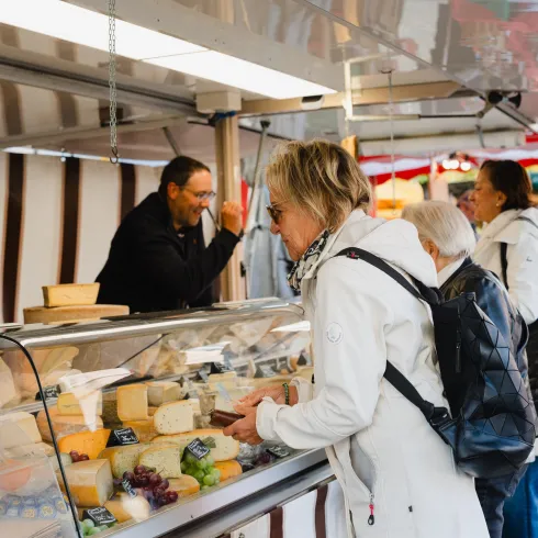 Es gibt eine große Auswahl an lokalen Produkten.
