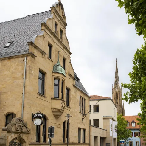 Aussenansicht Schlossplatz (© Lena Geib Photographie)