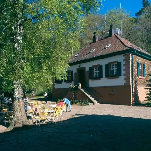 Forsthaus Aussenansicht (© Stadt Bad Dürkheim)