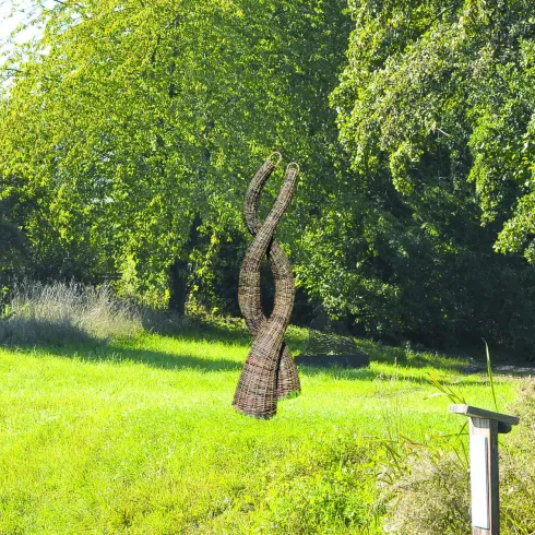 260614 Verflochten©2025 Lore Wild