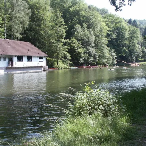 Kindsbach Bärenlochweiher (© VG Landstuhl)