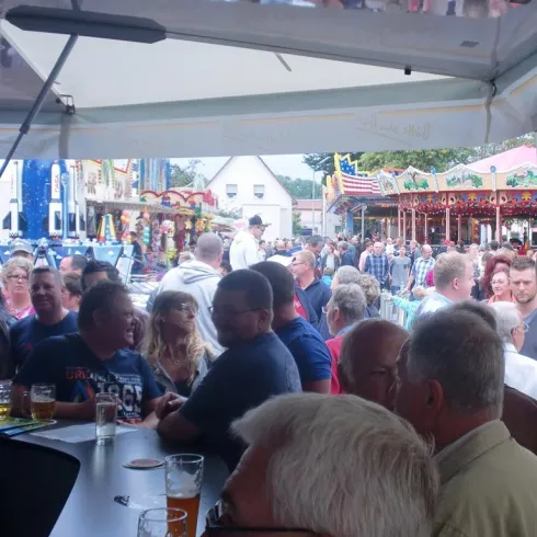 Kerwe Kindsbach (© Ortsgemeinde Kindsbach)