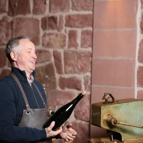 Sekt-Herstellung-Sekt-Korken-Boucheuse-Thorsten-Oc