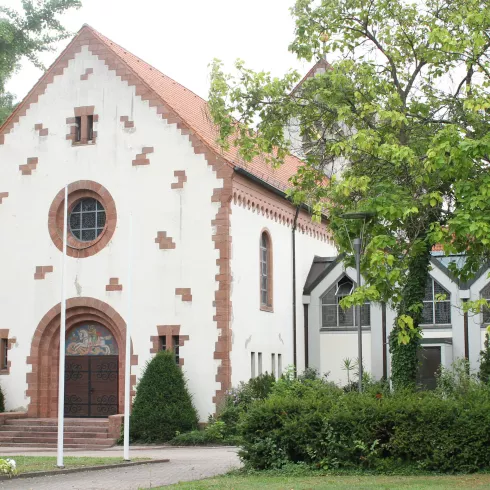 St. Georg Kirche Hördt (© Südpfalz Tourismus VG Rülzheim/ Carina Braun)