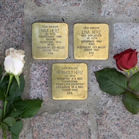 Stolpersteine (© Klaus Landry)