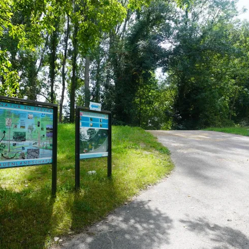 Zugang Rheinauen (© Stadt Speyer  Schmitt)