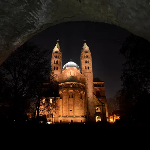 Dom im Dunkeln (© Klaus Landry  Domkapitel Speyer)