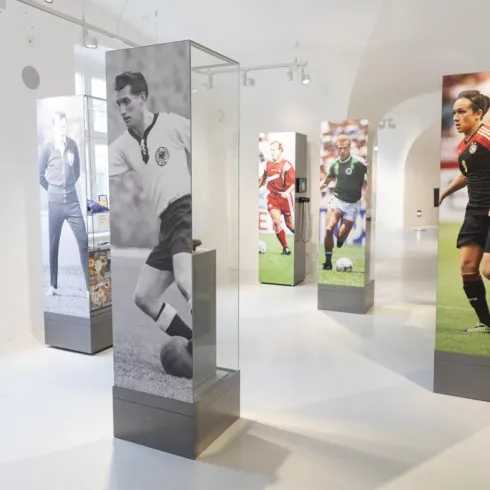 75 Jahre Fußballgeschichte (© GDKE, E. Kulbe) 75 Jahre Fußballgeschichte (© GDKE, E. Kulbe)