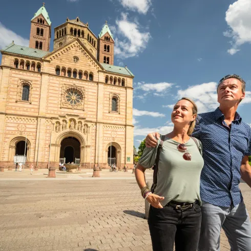 Dom Außenansicht (© Pfalz Touristik)