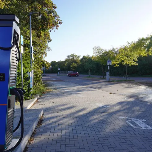 E-Ladestation am Naturfreundehaus (© Stadt Speyer, Tourist-Information)