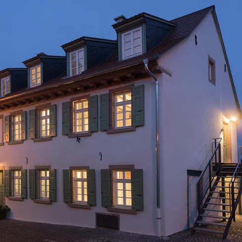 Aussenansicht bei Nacht Aussenansicht bei Nacht
