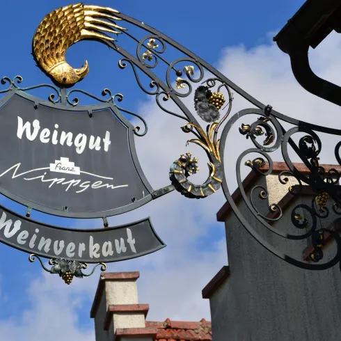 Weingut Franz Nippen (© Helena Jetses)