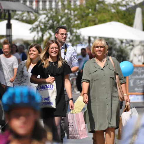 Verkaufsoffener Sonntag (© Stadtverwaltung Landau / Pressestelle) Verkaufsoffener Sonntag (© Stadtverwaltung Landau / Pressestelle)