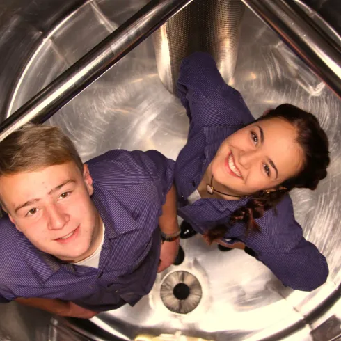 Mika und Weinprinzessin Jana