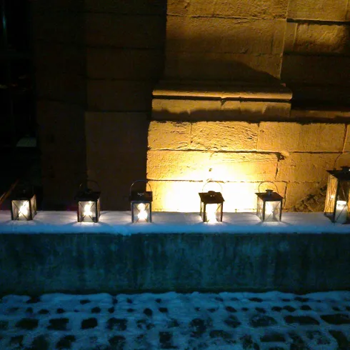 Laternen warten auf die Funzelführung