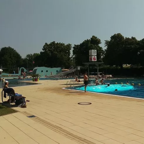 Schwimmbad Schwimmbad