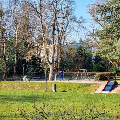 Spielplatz mitten im Goethepark (© Christoph Bauer)