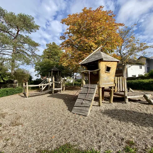 Spielplatz Kropsburgstraße Offenbach (8)