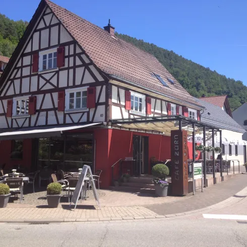Aussenansicht Café Zürn