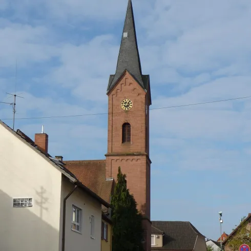 Protestantische_Kirche_Hochspeyer_01