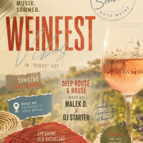 Ein einladendes Weinfest auf dem Hof "Duras" mit Musik und sommerlicher Atmosphäre. Ein Glas Roséwein steht im Vordergrund, umgeben von einer entspannenden Umgebung.