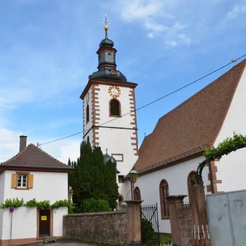 Pfarrkirche St. Peter und Paul