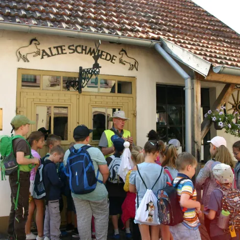 Kids on Tour an der alten Schmiede