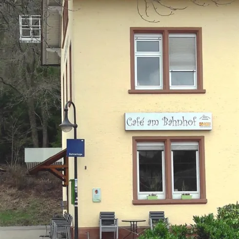 Cafe am Bahnhof - Waldfischbach-Burgalben (© Touristikbüro  Holzland / Sickinger Höhe)