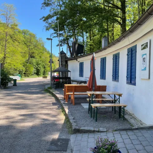 Badehaisel Eingang (© Bernard)