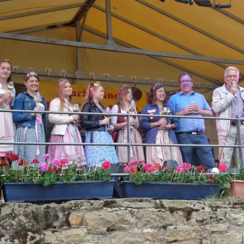 Burg und Weinfest Eröffnung (© Tourist Information)