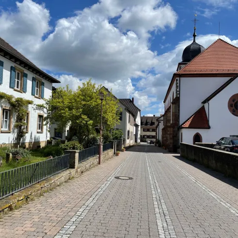 Burgstraße Pfarrhaus (© Bernard)